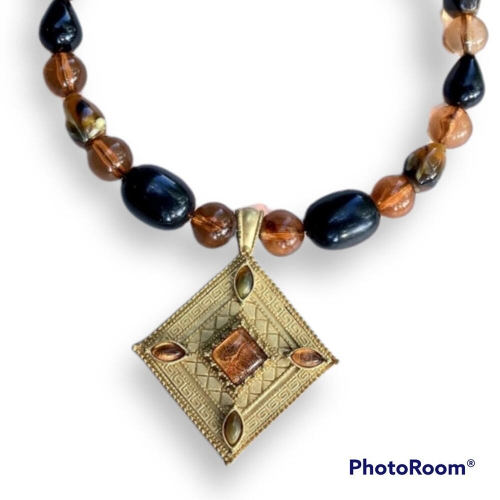 Beaded choker necklace, greek key design pendant